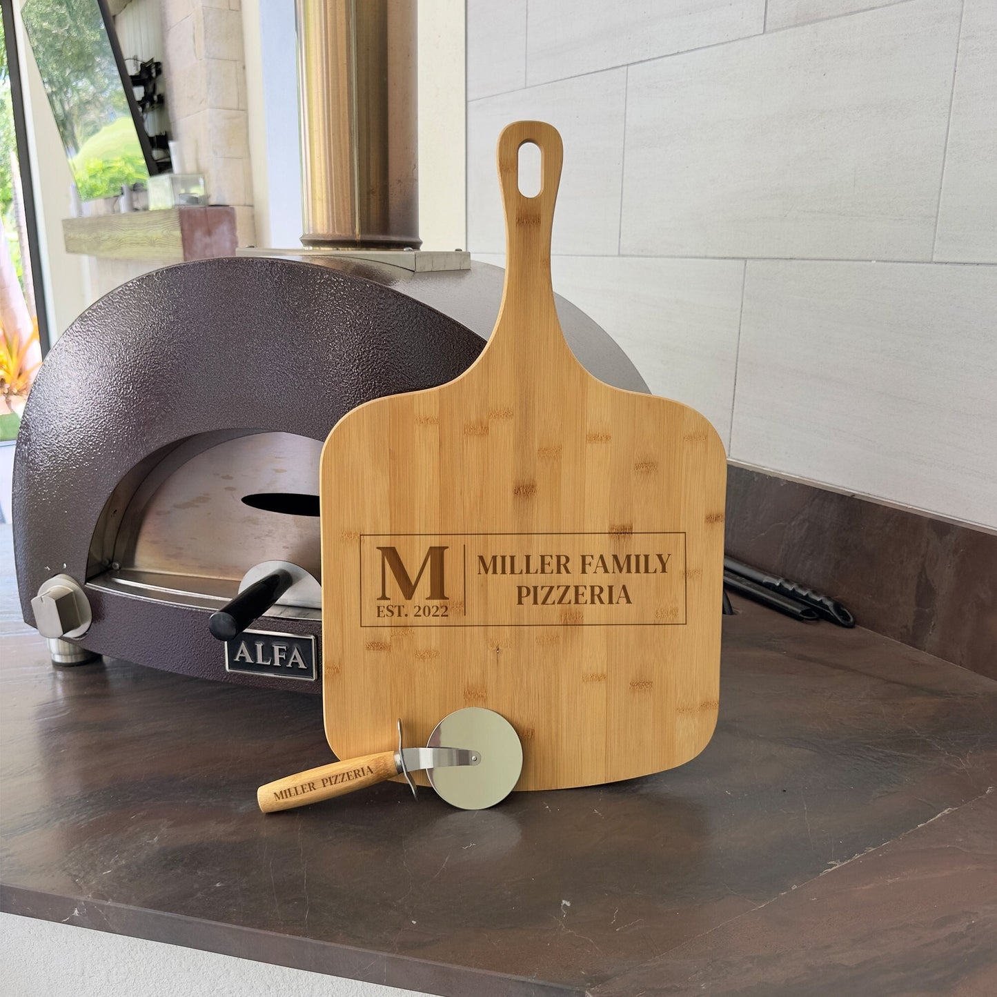 Personalized Pizza Peel and Pizza Cutter