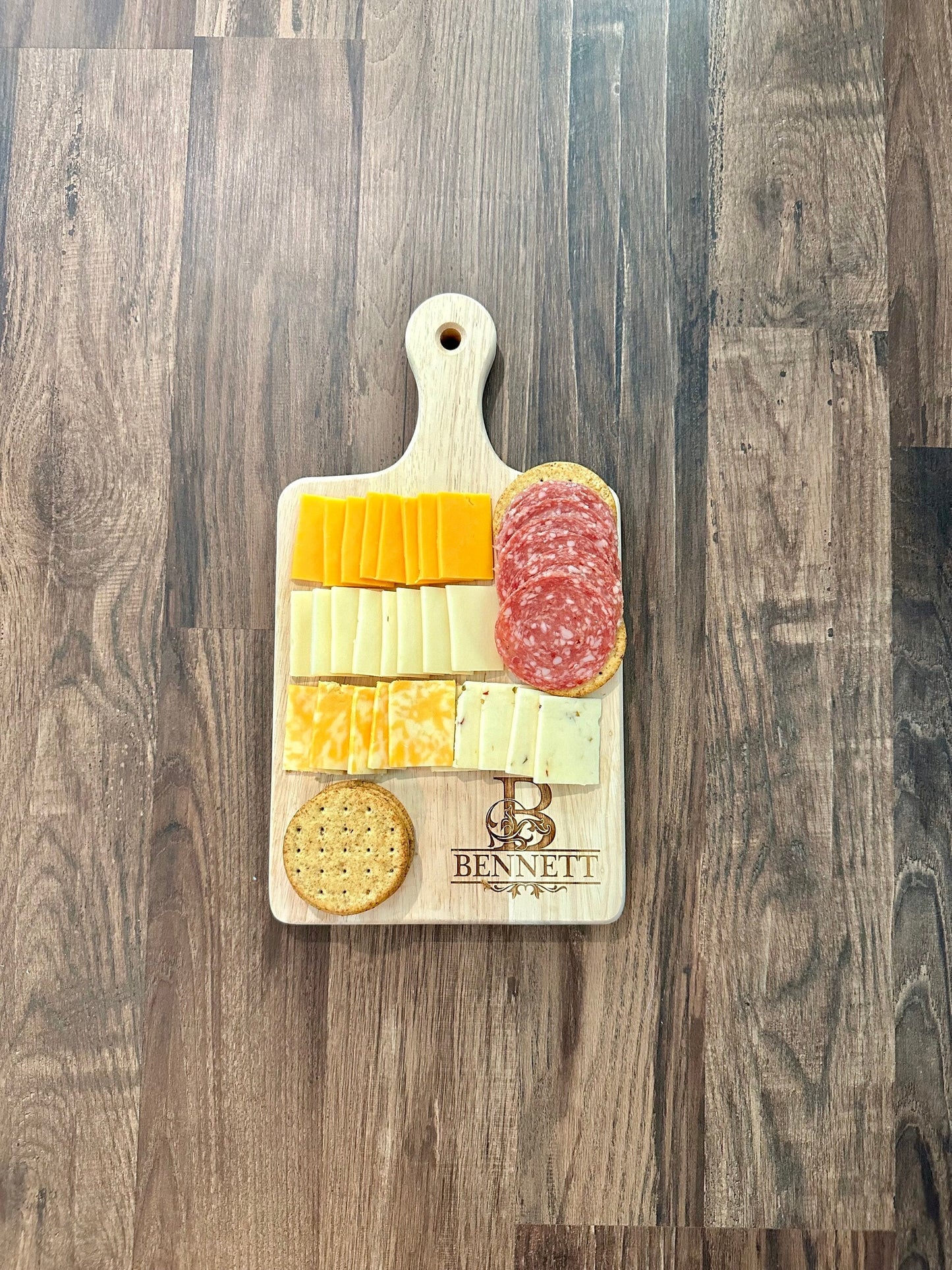 Personalized Monogram Charcuterie Serving Board, Custom Initial Cutting Board, Custom Housewarming Gift, Customized Wedding Gift