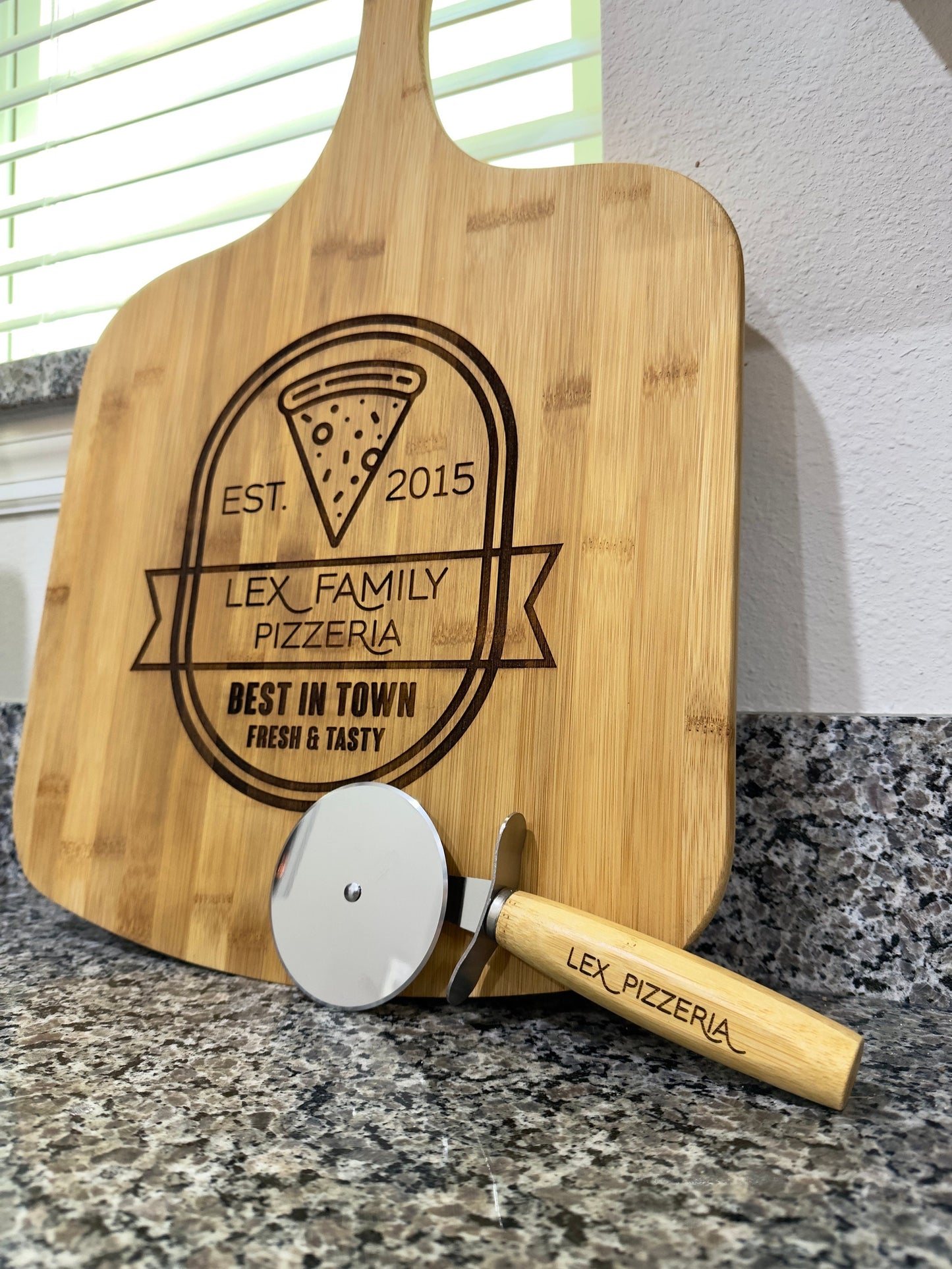 Personalized Pizza Board and Pizza Cutter, Custom Pizza Paddle, Engraved Pizza Server, Family Personalized Pizza Peel, Custom Wedding Gift