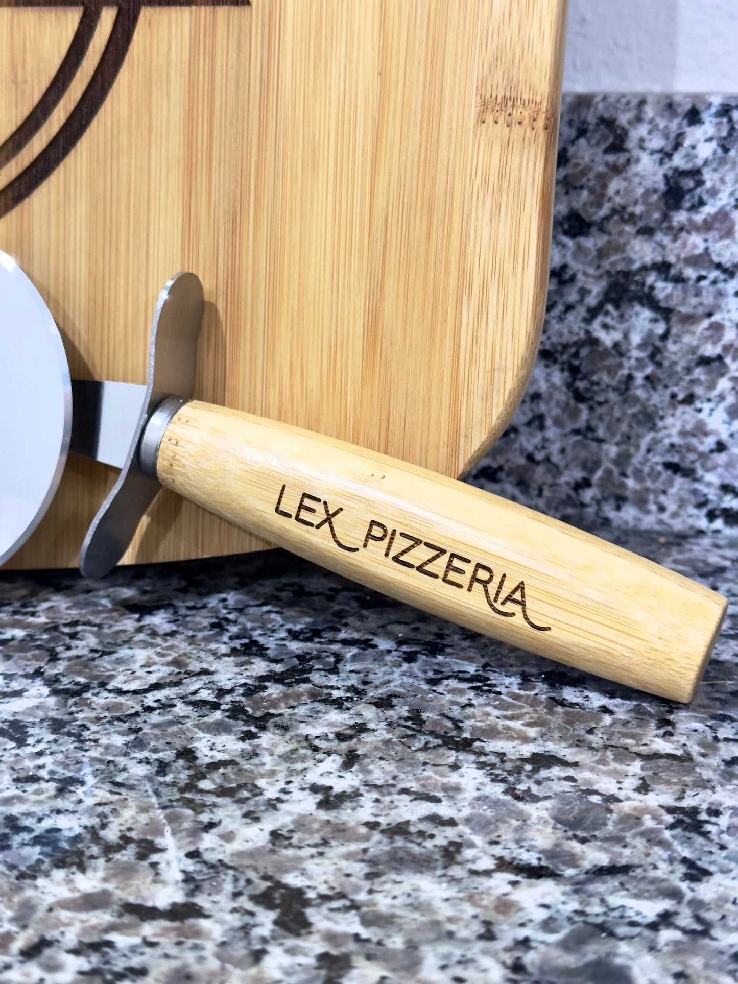 Personalized Pizza Peel and Pizza Cutter, Custom Pizza Paddle, Engraved Pizza Server, Personalized Pizza Board, Fathers Day Gift Pizza Stone