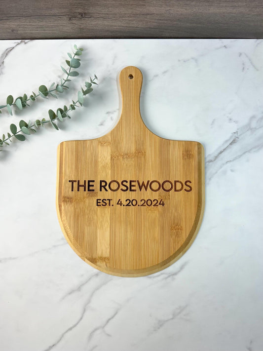 Personalized Wedding Gift Pizza Board, Custom Pizza Paddle, Custom Pizza Cutter, Engraved Pizza Server, Personalized Pizza Last Name Wedding