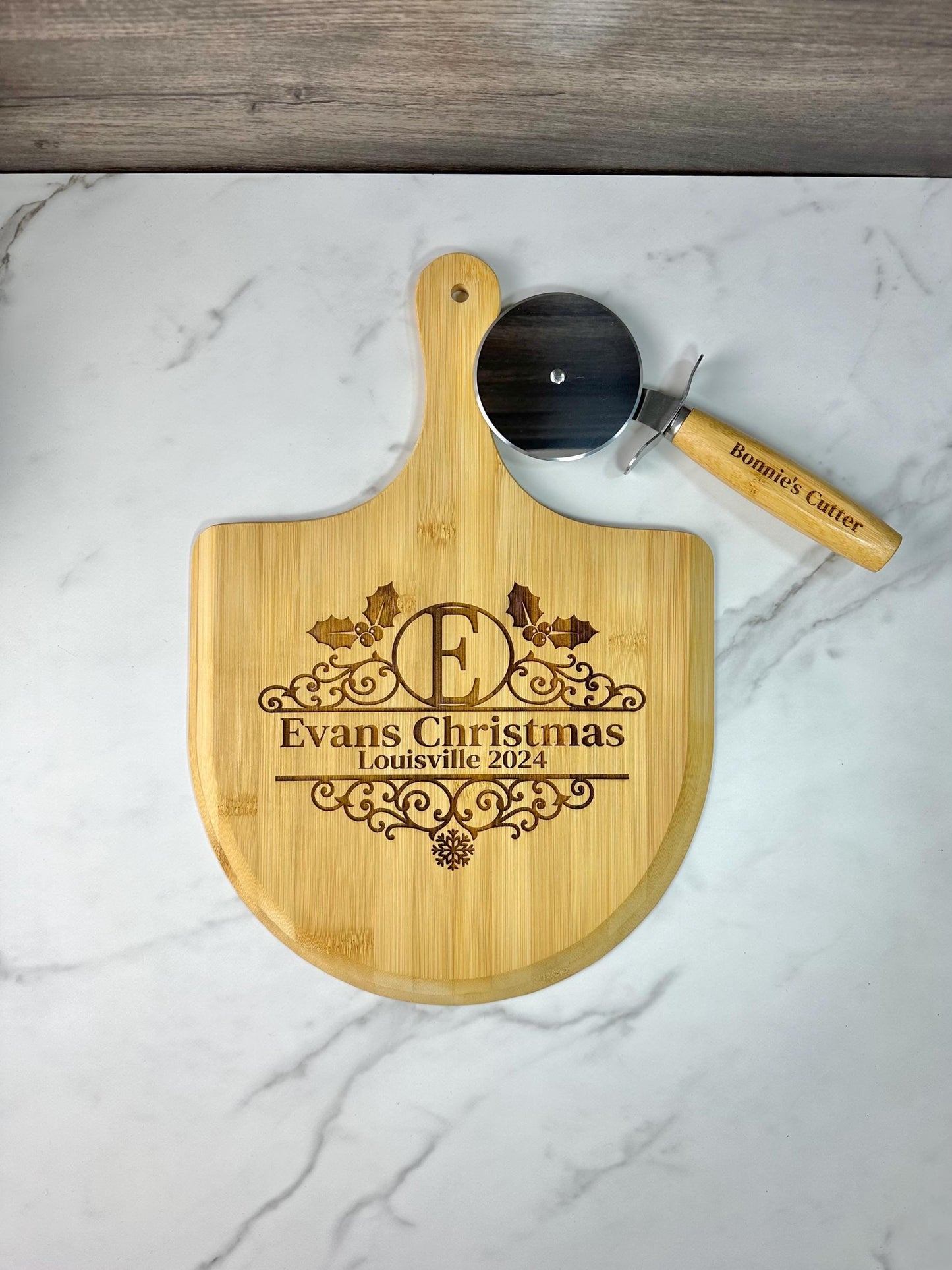 Custom Christmas Pizza Board and Pizza Cutter